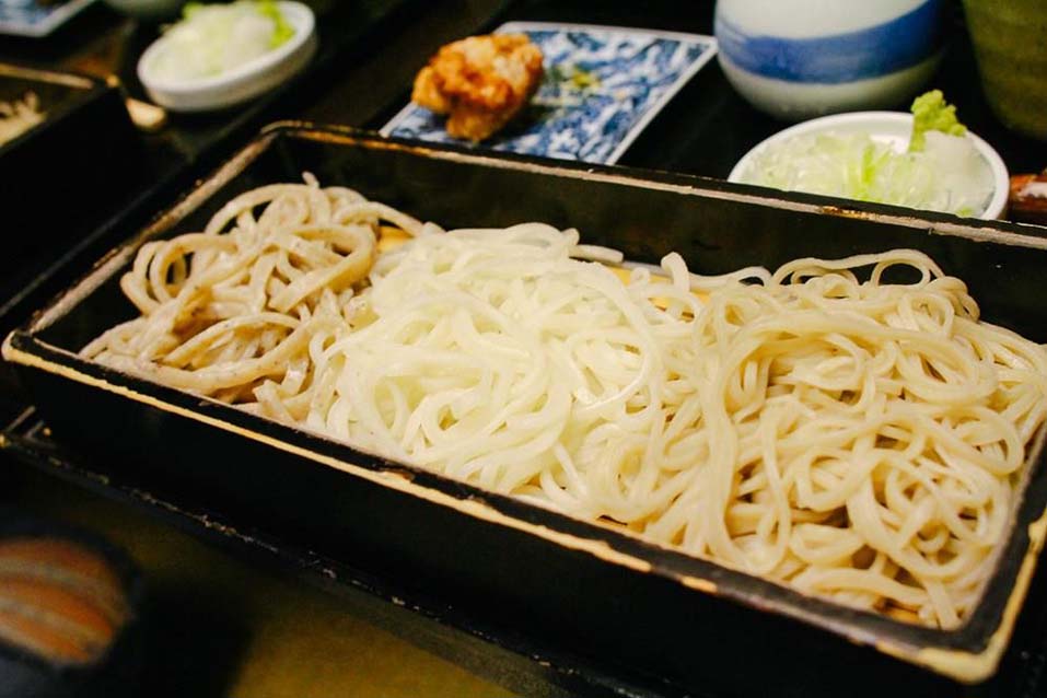 Three-color soba noodles