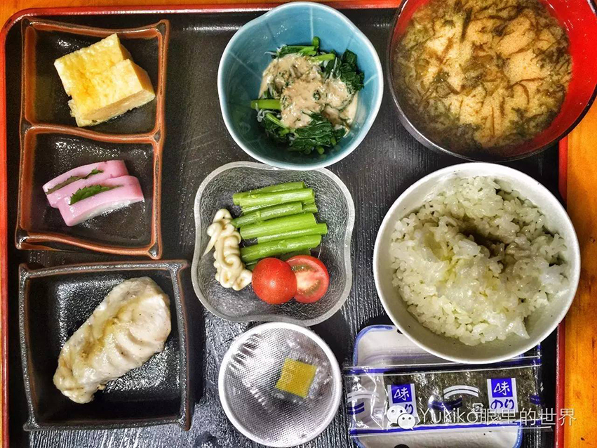 Japanese-style breakfast