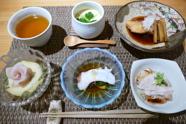 夕食