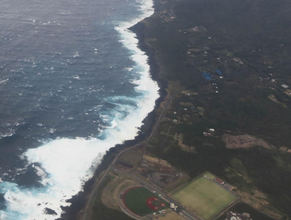 八丈島から羽田へ