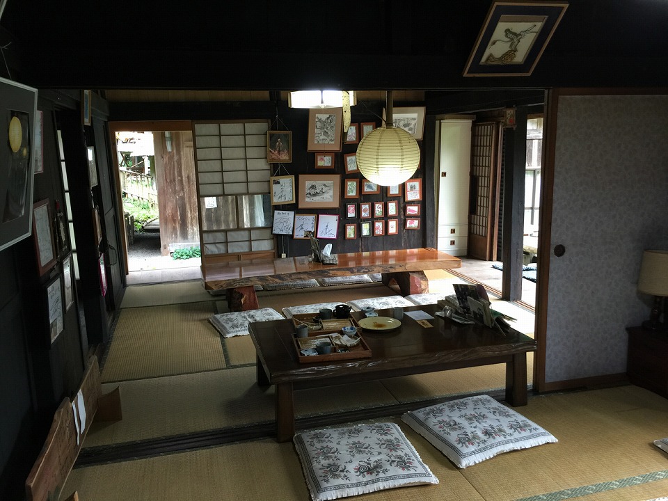 そば処 みちこ 店内