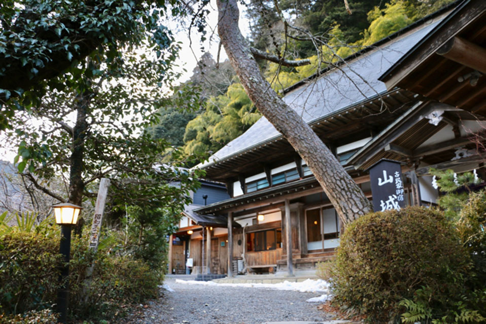 山城