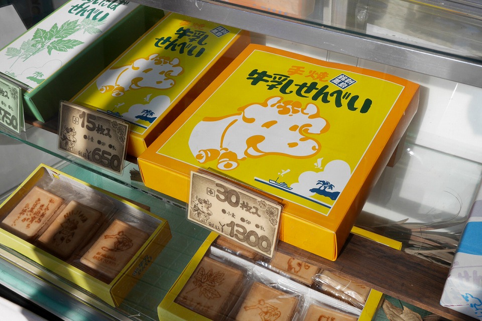 牛乳せんべい