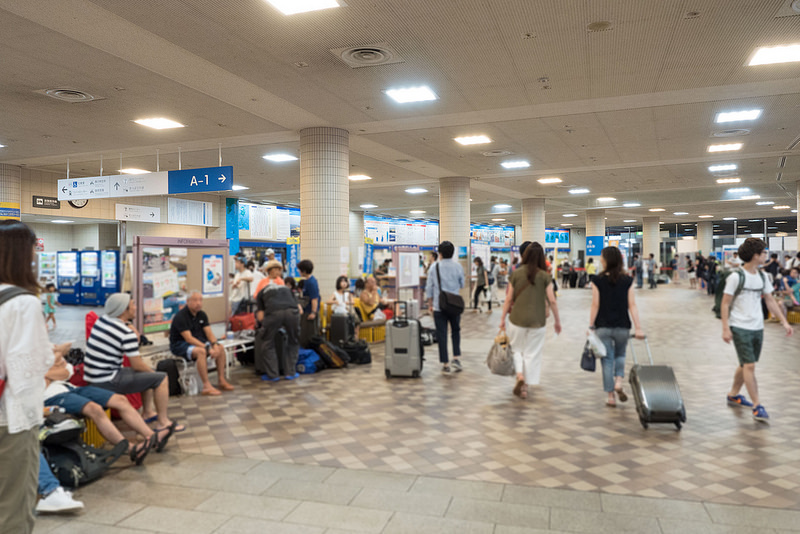 東京・竹芝客船ターミナルから高速船に!