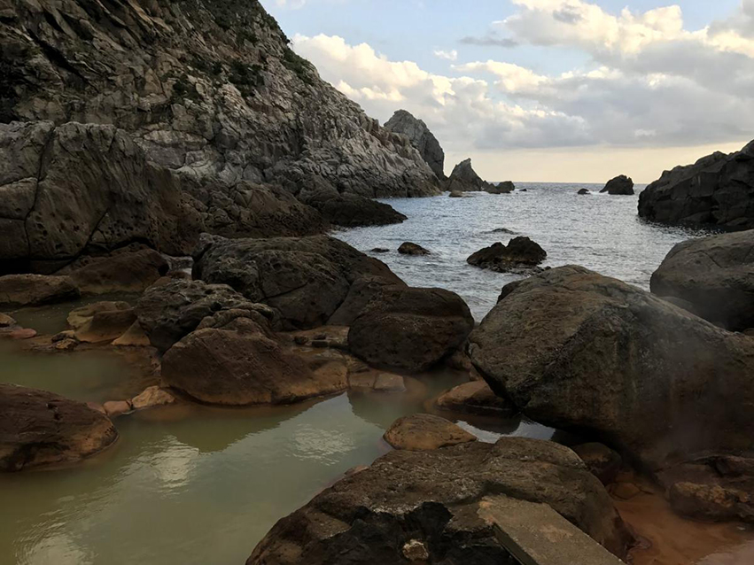 地鉈温泉