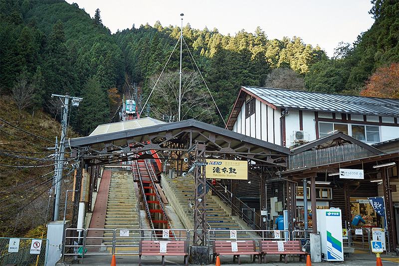 駅にはお土産ショップも。